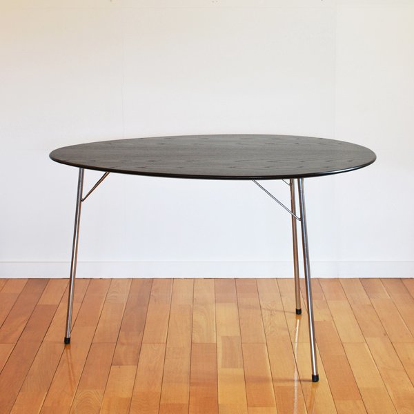 ♯2815A/B/C/D Egg table and Ant chair エッグテーブルセット ｜北欧名作家具のキタニ