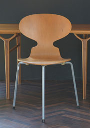 No.0401B  Arne Jacobsen AntChair 